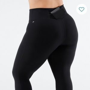 Fabletics Trinity High-Waisted Pocket Capri